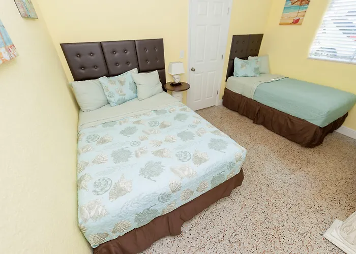 Devon Shores 2*