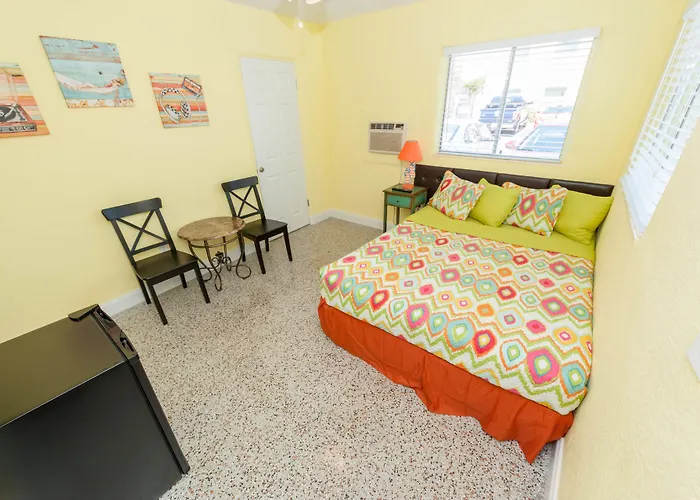 Devon Shores Motel